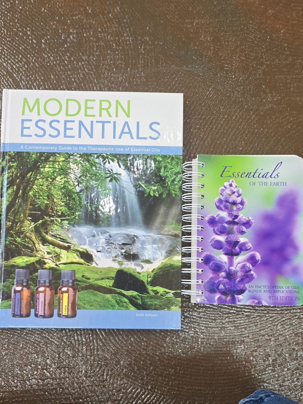 Essential Oils Book Bundle